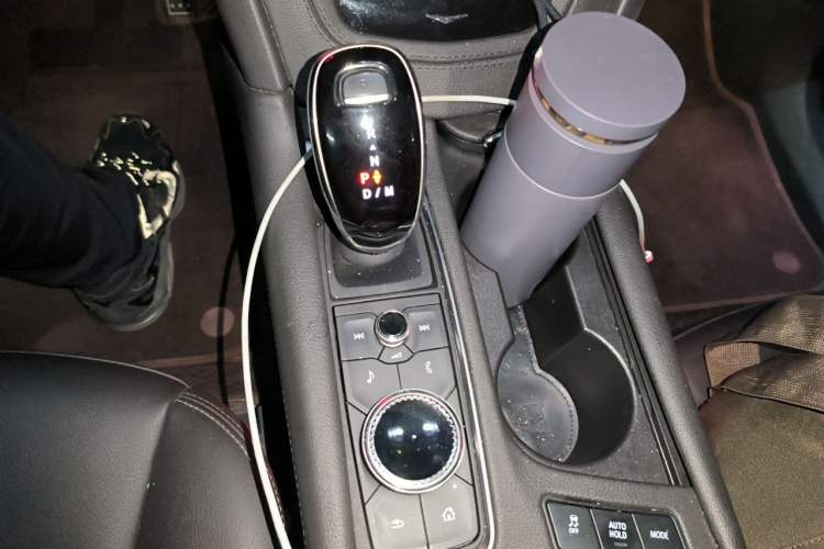 Used Cadillac XT6 2021 28T 7-Seater Four-Wheel Drive Luxury Version Gear Lever