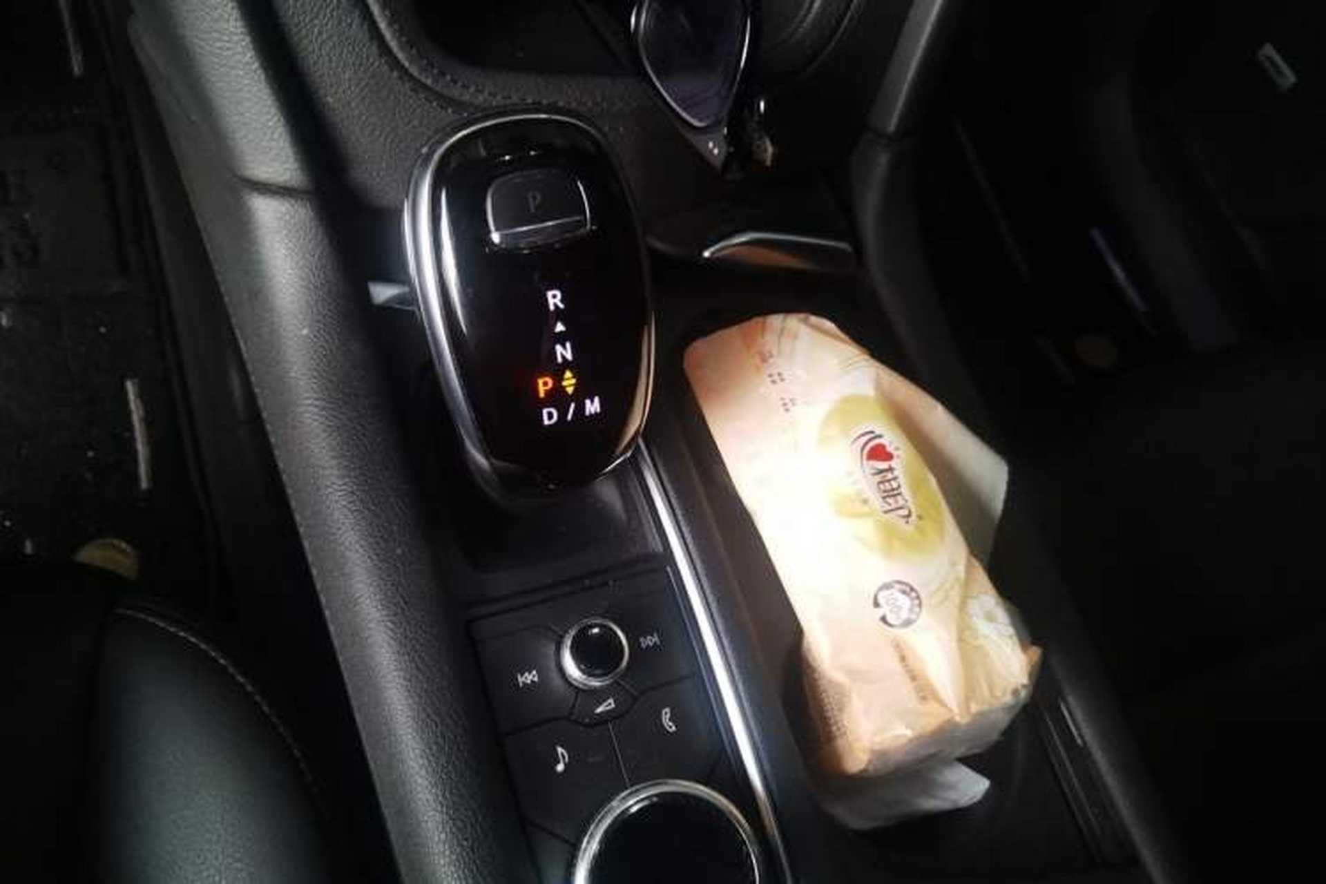 Used Cadillac XT6 2021 28T Six-Seater Four-Wheel-Drive Fashion Edition Gear Lever