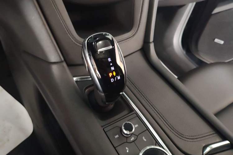 Used Cadillac XT6 2021 28T Six-Seater Fashion Edition Gear Lever