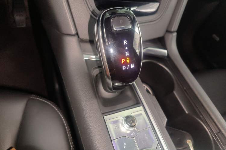 Used Cadillac XT6 2021 2.0T 7-Seater Four-Wheel Drive Luxury Version Gear Lever