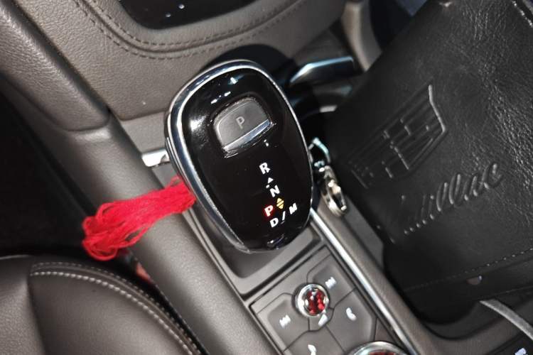 Used Cadillac XT6 2021 28T Six-Seater Fashion Edition Gear Lever