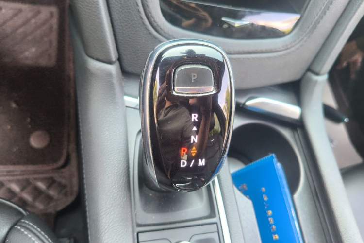 Used Cadillac XT6 2021 28T Six-Seater Four-Wheel-Drive Fashion Edition Gear Lever