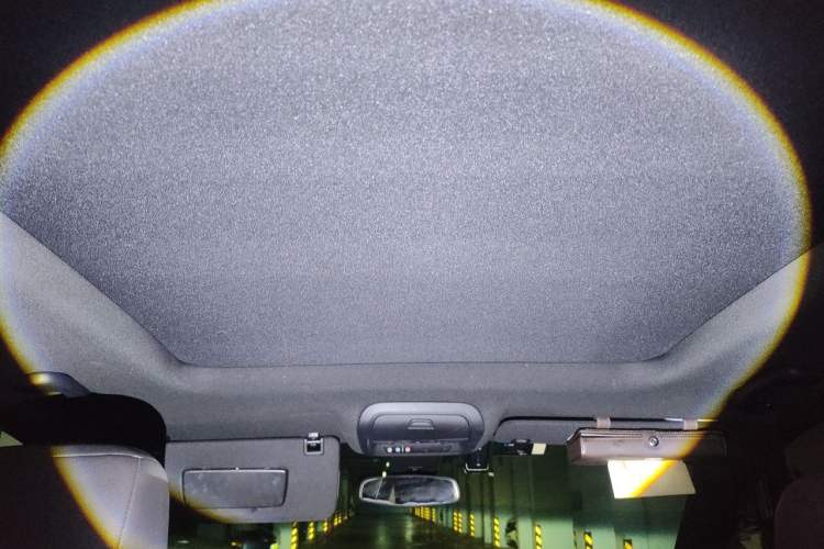 Used Cadillac XT6 2021 2.0T Seven-Seater Four-Wheel Drive Luxury Version Headliner