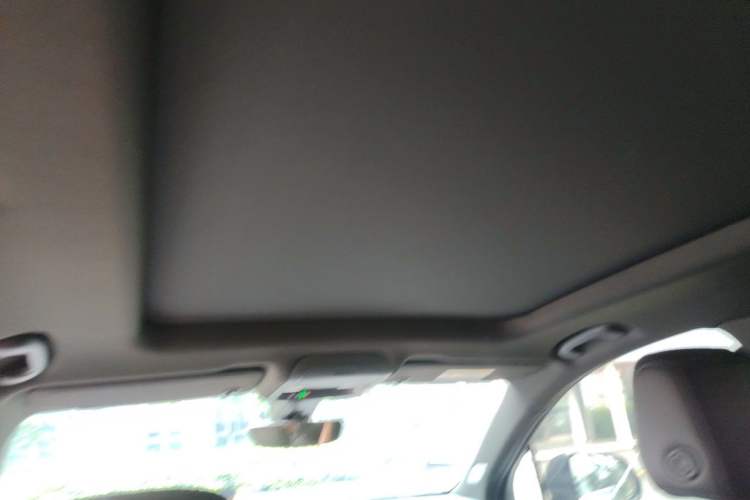 Used Cadillac XT6 2021 2.0T Six-Seater Four-Wheel-Drive Prestige Version Headliner