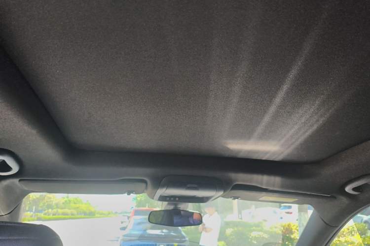 Used Cadillac XT6 2021 2.0T Six-Seater Four-Wheel-Drive Luxury Version Headliner