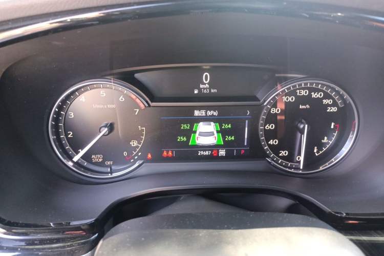 Used Cadillac XT6 2021 2.0T Six-Seater Four-Wheel-Drive Platinum Edition Instrument Cluster