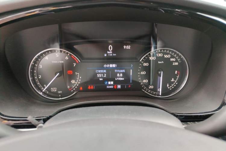 Used Cadillac XT6 2021 2.0T Six-Seater Four-Wheel-Drive Prestige Version Instrument Cluster