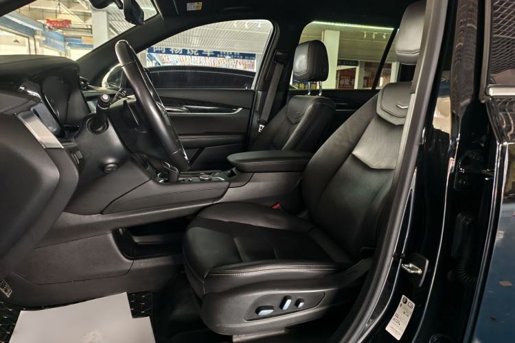 Used Cadillac XT6 2021 28T Six-Seater Luxury Version Interior 1