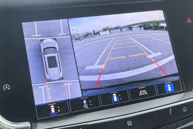 Used Cadillac XT6 2021 28T Six-Seater Four-Wheel-Drive Luxury Version Interior 10