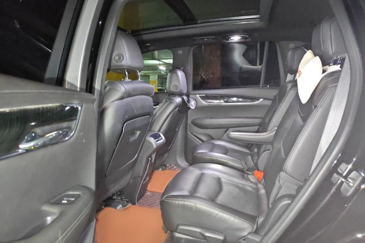 Used Cadillac XT6 2021 28T Six-Seater Four-Wheel-Drive Luxury Version Interior 4