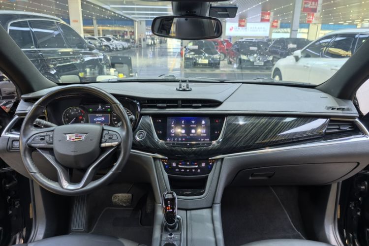 Used Cadillac XT6 2021 2.0T 7-Seater Four-Wheel Drive Luxury Version Interior 5
