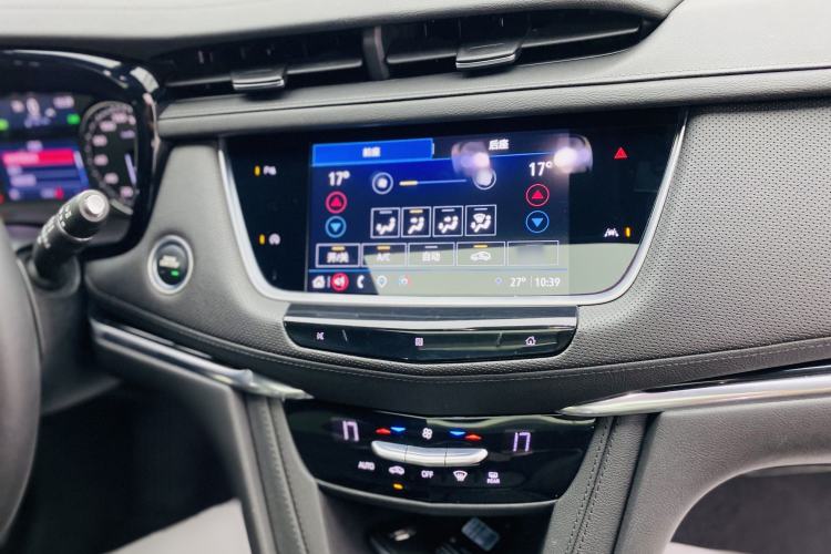 Used Cadillac XT6 2021 28T Six-Seater Fashion Edition Interior 8