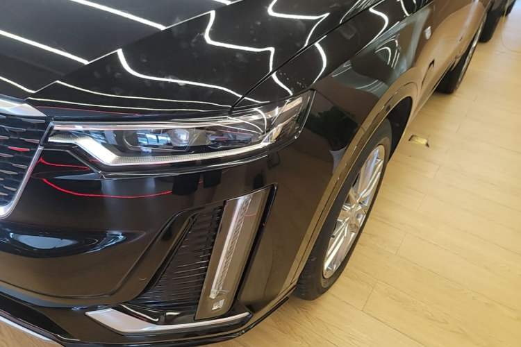 Used Cadillac XT6 2021 2.0T Six-Seater Four-Wheel-Drive Luxury Version Left Front Headlight