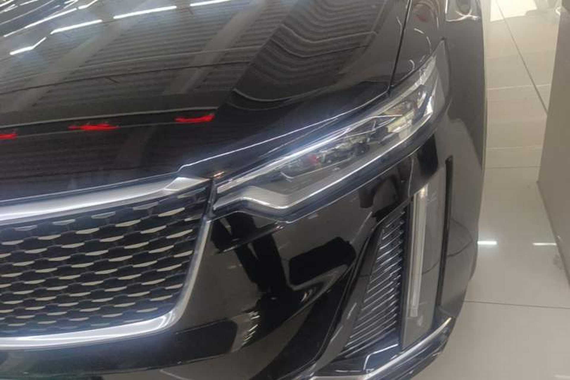 Used Cadillac XT6 2021 28T 7-Seater Four-Wheel Drive Luxury Version Left Front Headlight