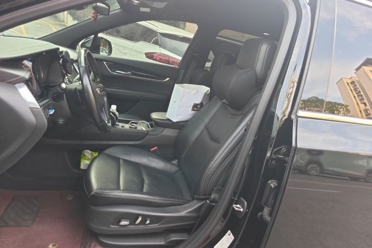 Used Cadillac XT6 2021 2.0T 7-Seater Four-Wheel Drive Luxury Version Left Front Seat