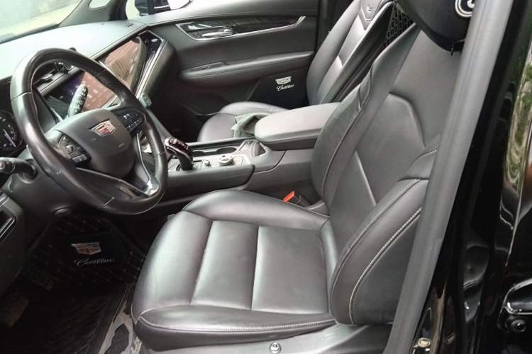 Used Cadillac XT6 2021 28T Seven-Seater Luxury Version Left Front Seat