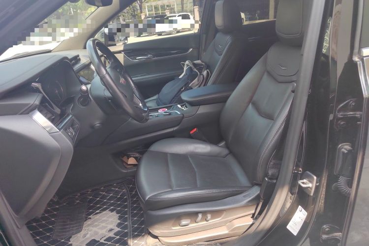 Used Cadillac XT6 2021 28T 7-Seater Four-Wheel Drive Luxury Version Left Front Seat