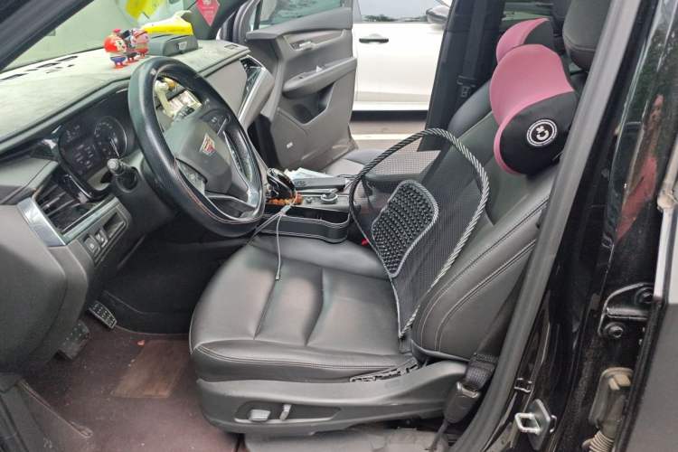 Used Cadillac XT6 2021 28T Seven-Seater Fashion Edition Left Front Seat