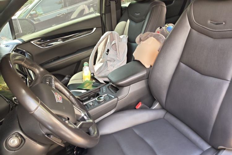 Used Cadillac XT6 2021 28T Six-Seater Luxury Version Left Front Seat