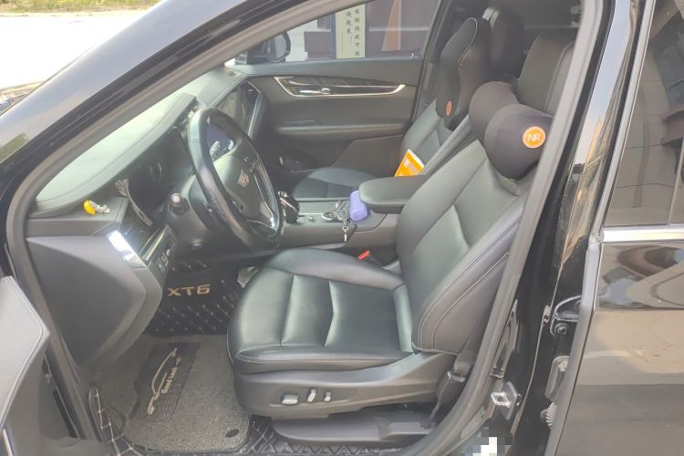 Used Cadillac XT6 2021 2.0T 6-Seater Two-Wheel Drive Luxury Version Left Front Seat