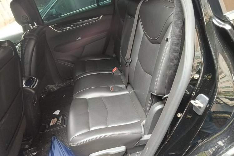Used Cadillac XT6 2021 28T Seven-Seater Luxury Version Left Rear Seat