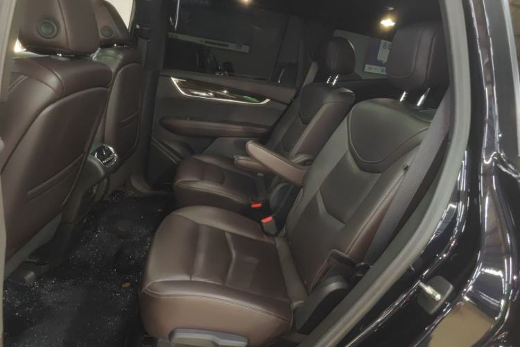 Used Cadillac XT6 2021 28T Six-Seater Luxury Version Left Rear Seat