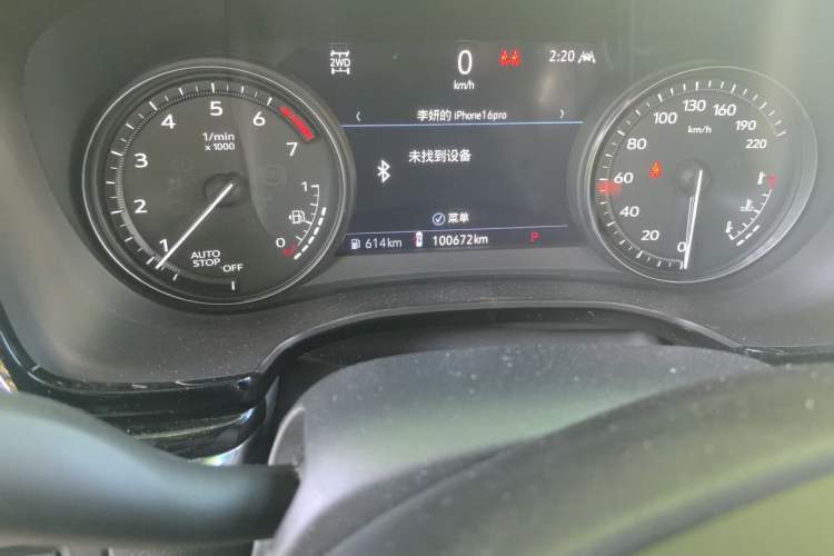 Used Cadillac XT6 2021 28T Six-Seater Four-Wheel-Drive Platinum Sport Edition Odometer Close Up