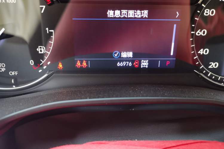 Used Cadillac XT6 2021 2.0T Six-Seater Four-Wheel-Drive Luxury Version Odometer Close Up
