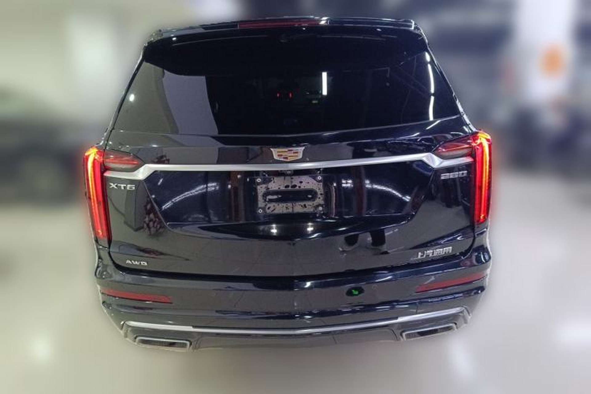 Used Cadillac XT6 2021 2.0T Six-Seater Four-Wheel-Drive Luxury Version Rear