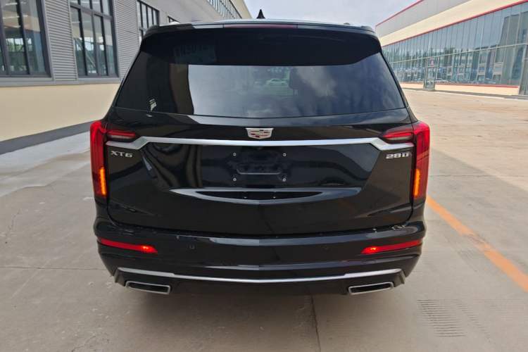 Used Cadillac XT6 2021 2.0T 6-Seater Two-Wheel Drive Luxury Version Rear