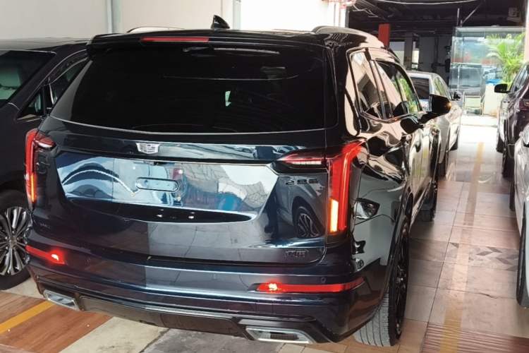 Used Cadillac XT6 2021 28T Six-Seater Four-Wheel-Drive Luxury Version Rear Right 45 Deg