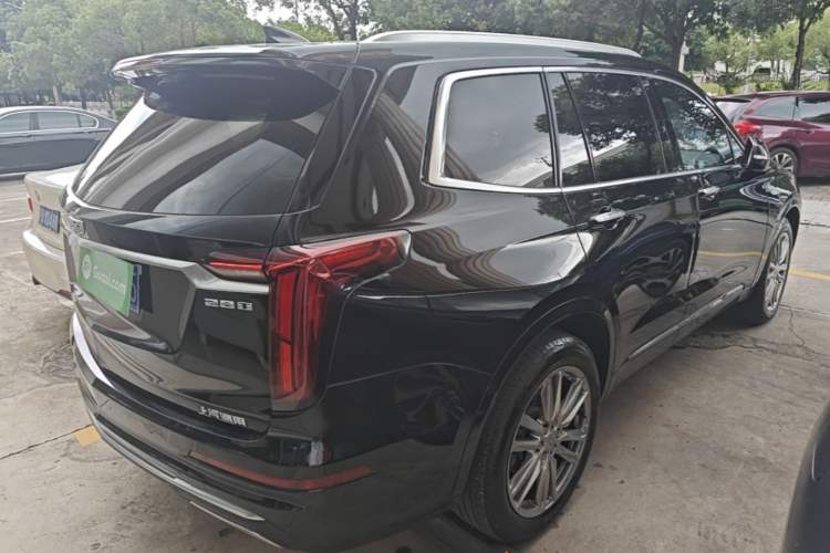 Used Cadillac XT6 2021 2.0T 7-Seater Two-Wheel-Drive Luxury Version Rear Right 45 Deg