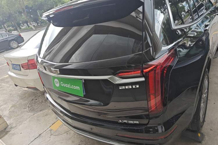 Used Cadillac XT6 2021 2.0T 7-Seater Two-Wheel-Drive Luxury Version Rear