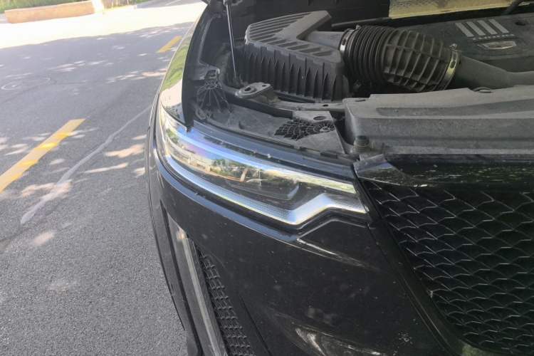 Used Cadillac XT6 2021 28T Six-Seater Four-Wheel-Drive Platinum Sport Edition Right Front Headlight
