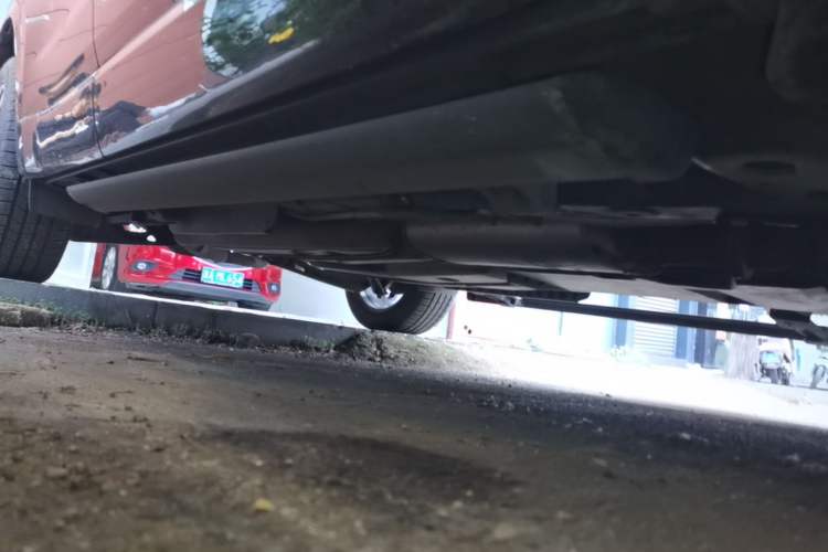 Used Cadillac XT6 2021 Revised Version 2.0T 6-Seater Four-Wheel Drive Premium Edition Right Side Sill