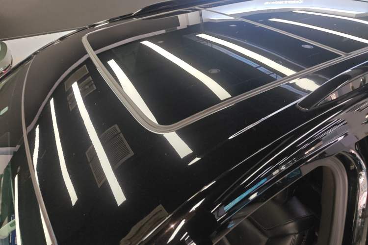 Used Cadillac XT6 2021 28T Six-Seater Luxury Sporty Enjoy-the-Comfort Safety Edition Roof