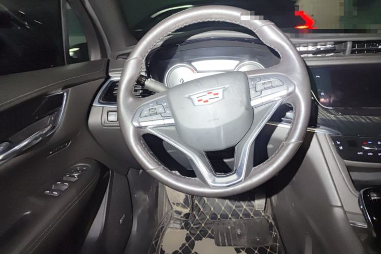 Used Cadillac XT6 2021 28T 7-Seater Four-Wheel Drive Luxury Version Steering Wheel