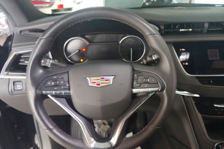 Used Cadillac XT6 2021 28T Six-Seater Fashion Edition Steering Wheel