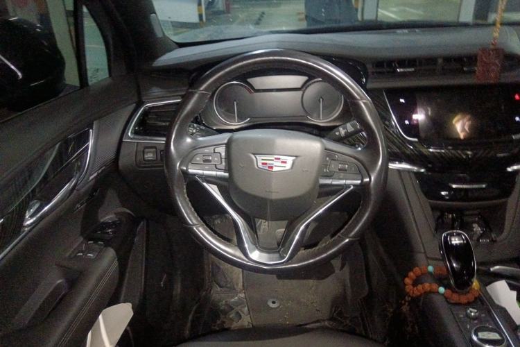 Used Cadillac XT6 2021 28T Six-Seater Four-Wheel-Drive Luxury Version Steering Wheel