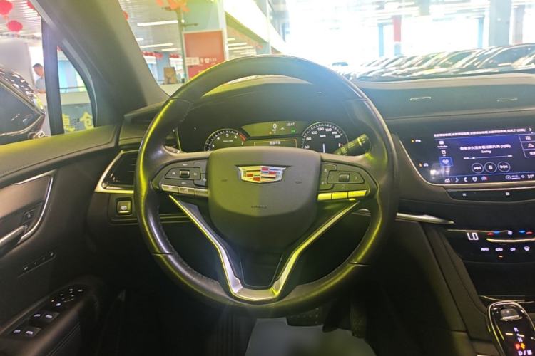 Used Cadillac XT6 2021 28T Six-Seater Fashion Edition Steering Wheel
