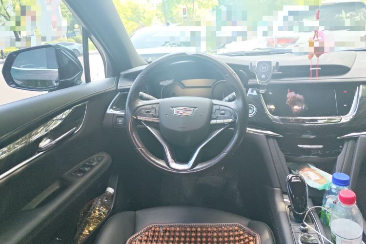 Used Cadillac XT6 2021 28T Six-Seater Four-Wheel-Drive Luxury Version Steering Wheel