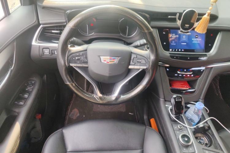 Used Cadillac XT6 2021 28T 7-Seater Four-Wheel Drive Luxury Version Steering Wheel