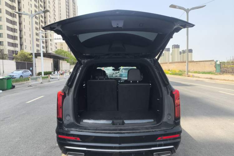 Used Cadillac XT6 2021 28T Six-Seater Four-Wheel-Drive Luxury Version Trunk