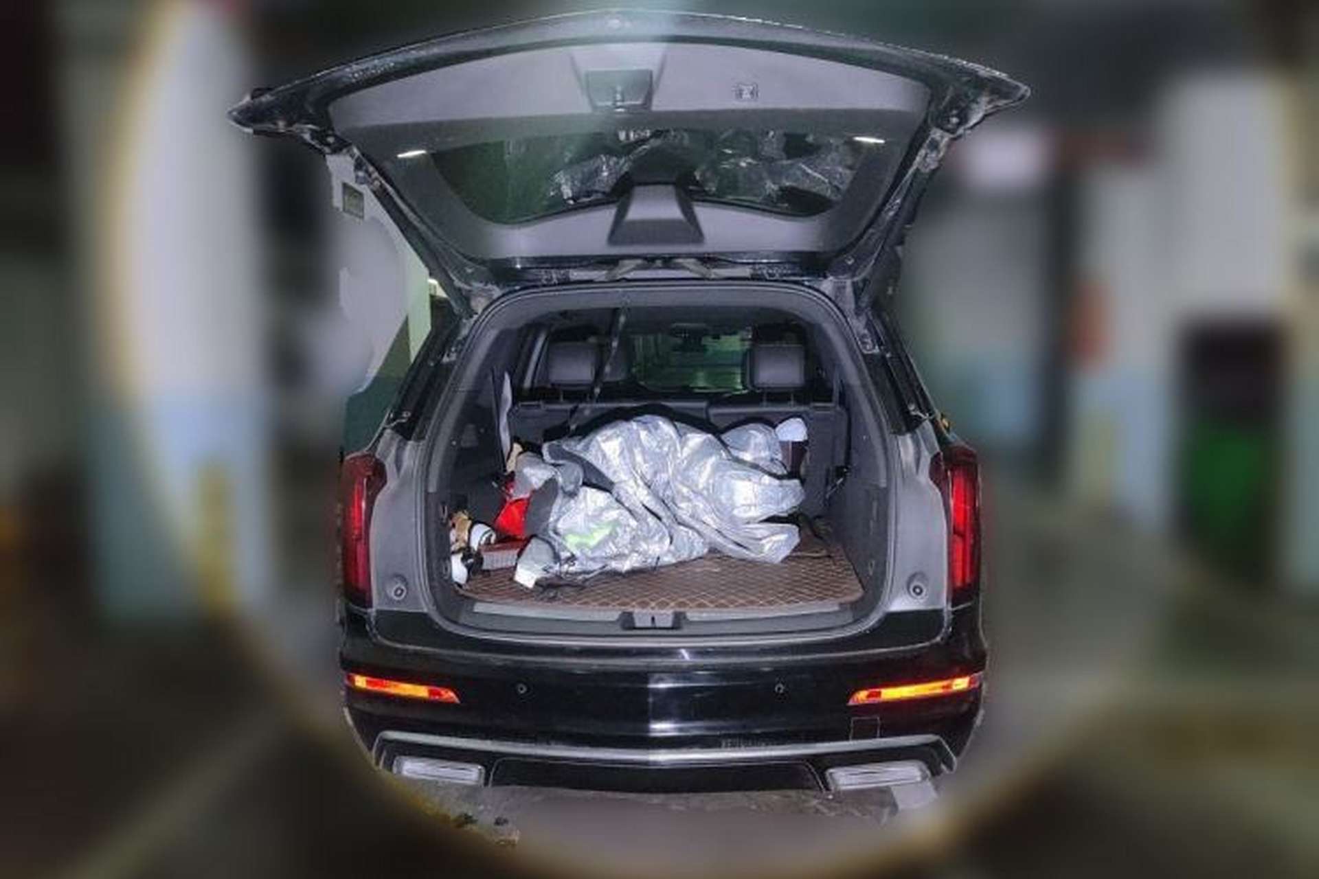 Used Cadillac XT6 2021 2.0T Seven-Seater Four-Wheel Drive Luxury Version Trunk