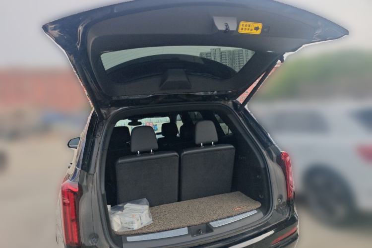 Used Cadillac XT6 2021 28T Six-Seater Four-Wheel-Drive Luxury Version Trunk