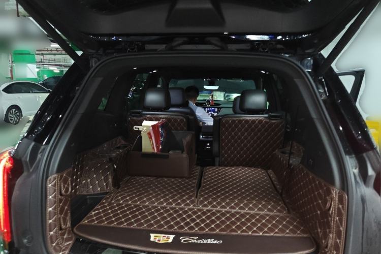 Used Cadillac XT6 2021 28T Six-Seater Fashion Edition Trunk