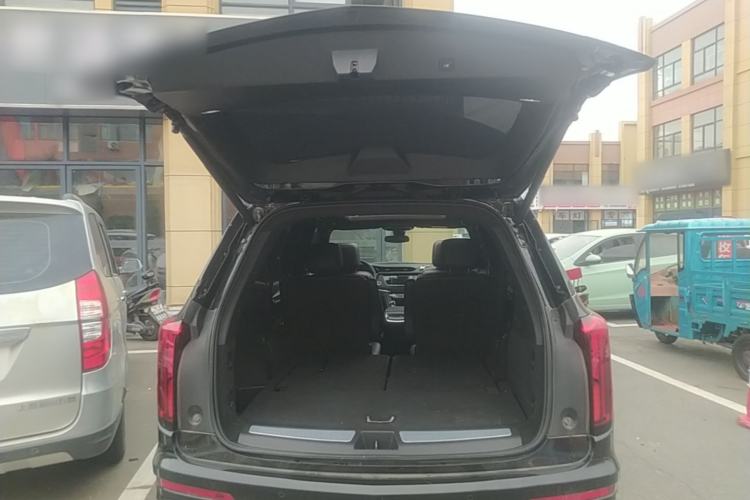 Used Cadillac XT6 2021 28T Six-Seater Fashion Edition Trunk