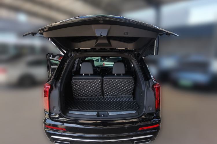 Used Cadillac XT6 2021 2.0T 6-Seater Two-Wheel Drive Luxury Version Trunk