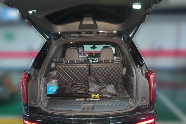 Used Cadillac XT6 2021 28T Six-Seater Four-Wheel-Drive Luxury Version Trunk