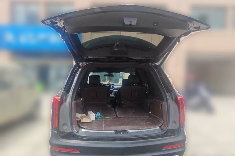 Used Cadillac XT6 2021 28T Six-Seater Luxury Version Trunk
